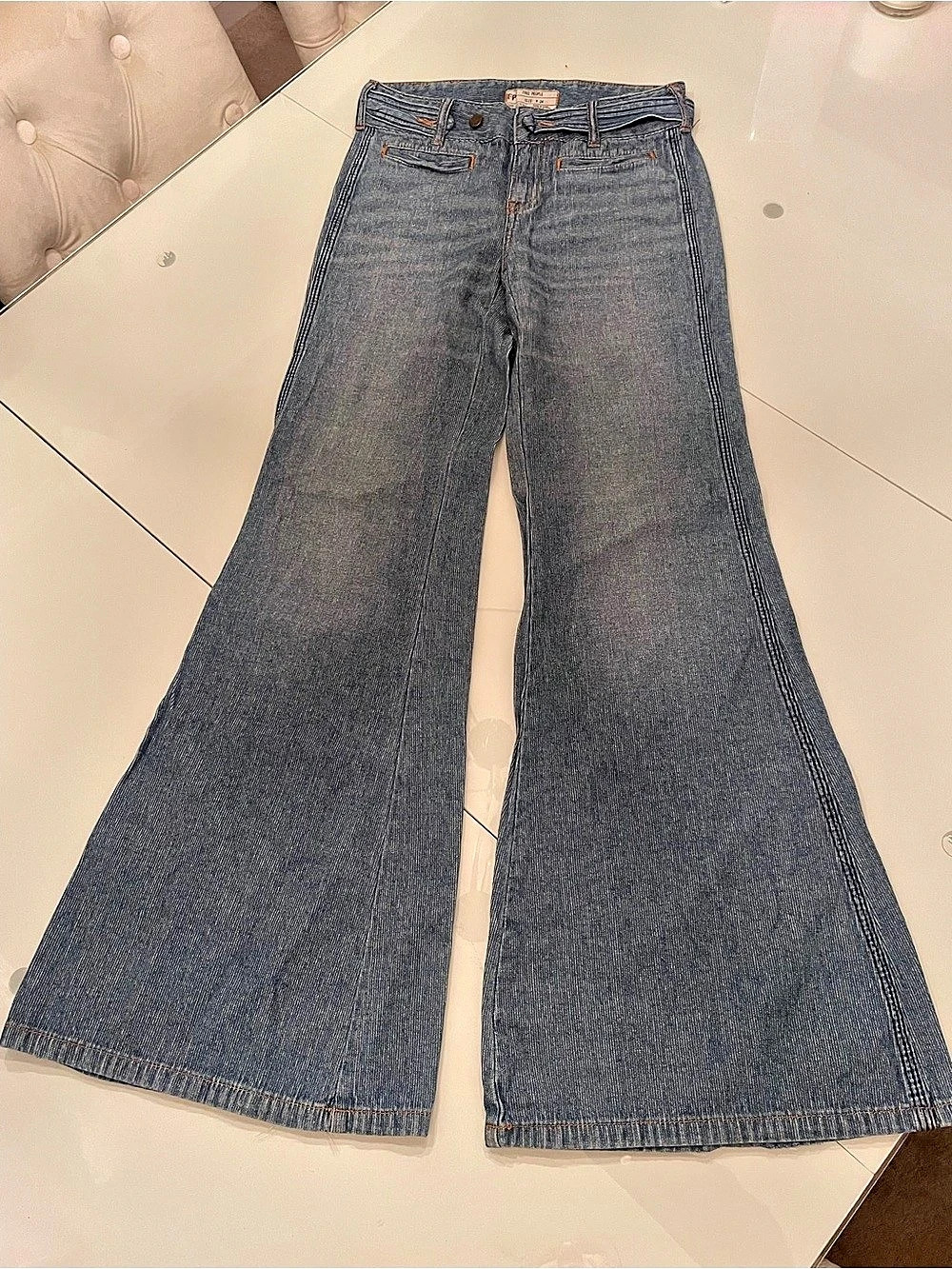 Lee Wide Leg flare Jeans Waist 24 Blue